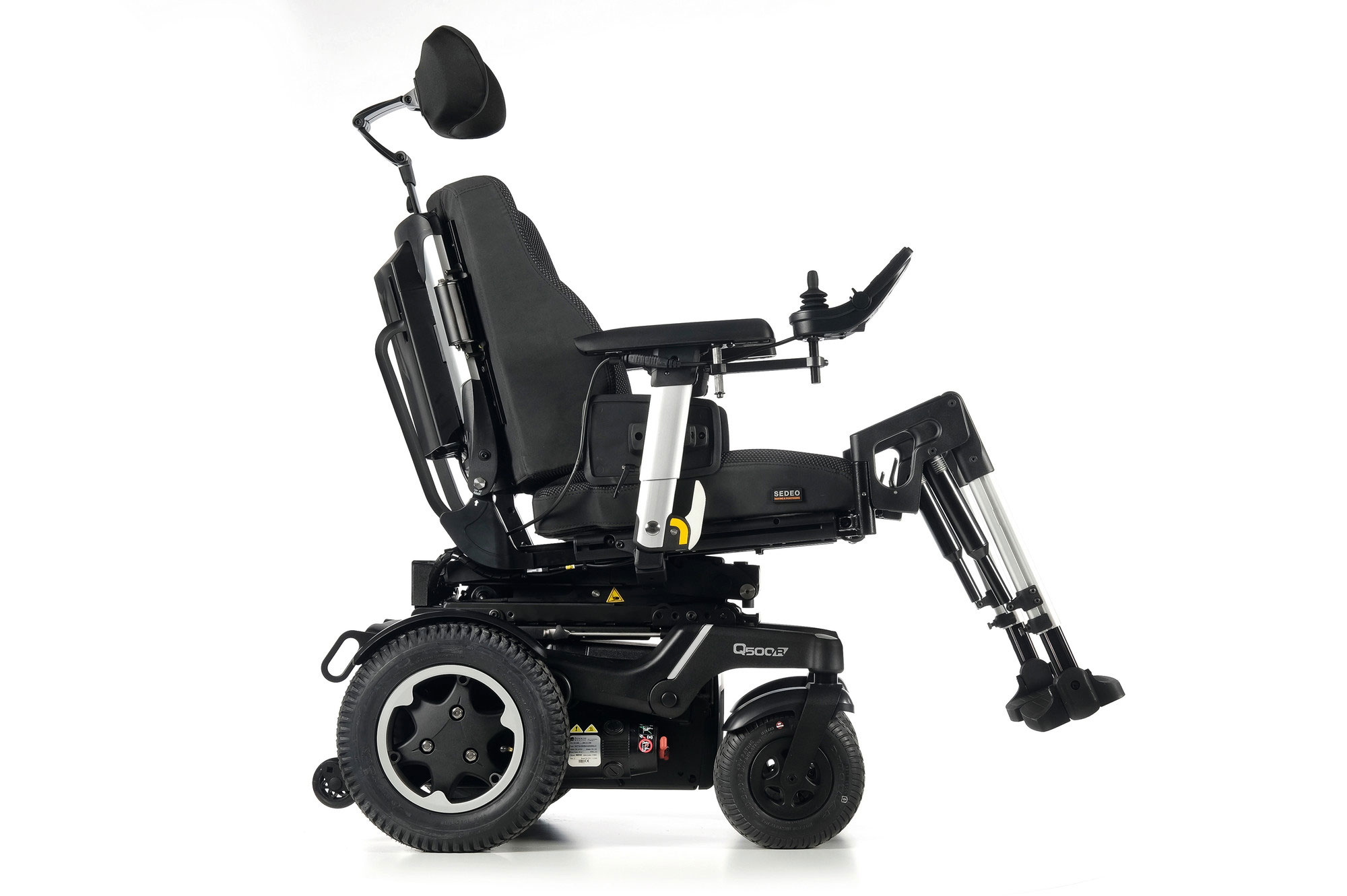 Wessex Healthcare supplies quality mobility products and independent living aids to the less abled and disabled Quickie Q500 R Sedeo Powerchair - Image 2