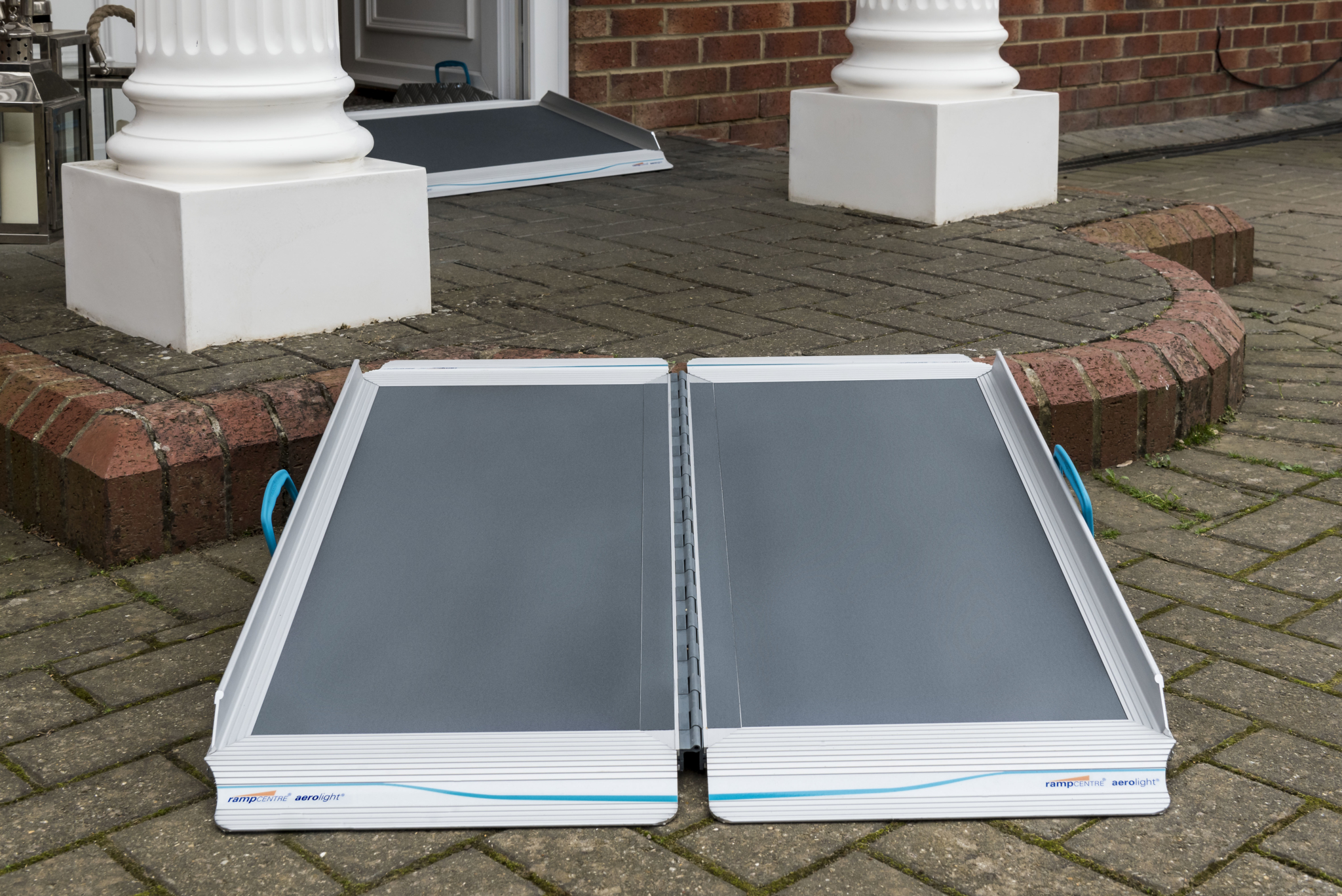 Wessex Healthcare supplies quality mobility products and independent living aids to the less abled and disabled Aerolight Xtra